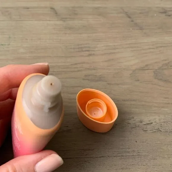 Benefit Highlighter Bronzer Dew-La-La Nova Medium Tan - Picture 3 of 3